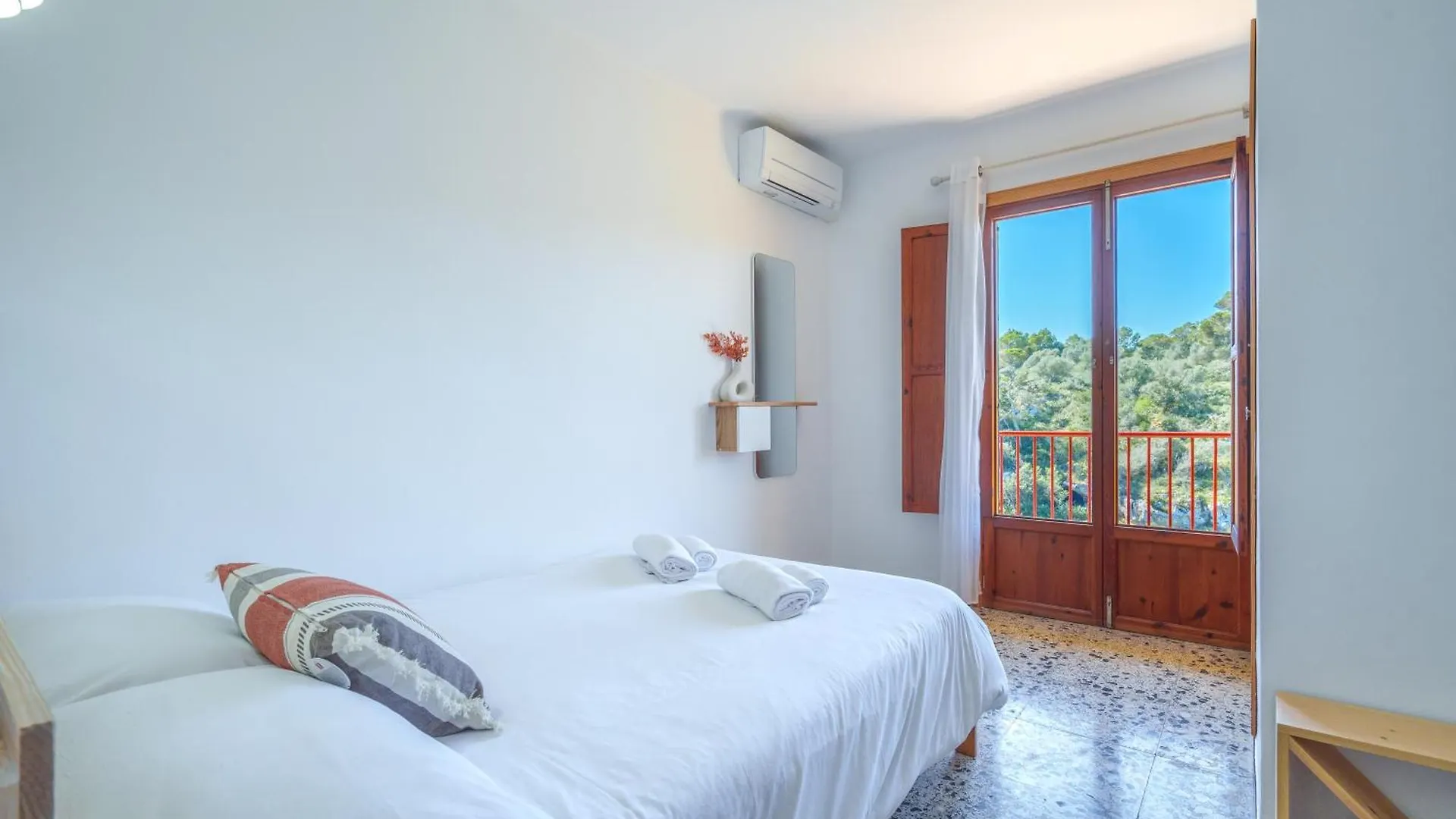 Casa Ses Sevines Etv1786 Cala Llombards By Mallorca Villa Selection Сантаньи Испания